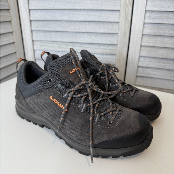 Lowa Explorer Women’s Low Hiking Boots Size 8 - Picture 8 of 8